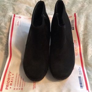 Dansko Maria black leather clog ankle boots 38